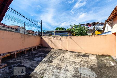 Casa à venda com 300m², 3 quartos e 3 vagas Casa à venda com 300m², 3 quartos e 3 vagasQuintal