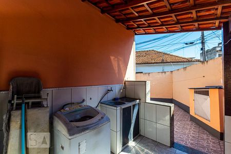 Casa à venda com 300m², 3 quartos e 3 vagas Casa à venda com 300m², 3 quartos e 3 vagasÁrea de Serviço