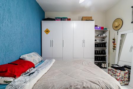 Casa à venda com 306m², 3 quartos e 2 vagas Casa à venda com 306m², 3 quartos e 2 vagasQuarto 1
