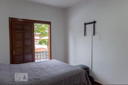 Casa à venda com 170m², 3 quartos e 2 vagas Casa à venda com 170m², 3 quartos e 2 vagasQuarto 2
