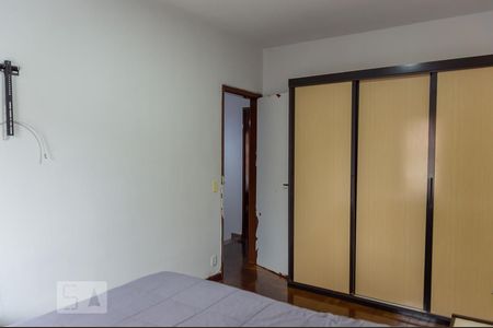Casa à venda com 170m², 3 quartos e 2 vagas Casa à venda com 170m², 3 quartos e 2 vagasQuarto 2