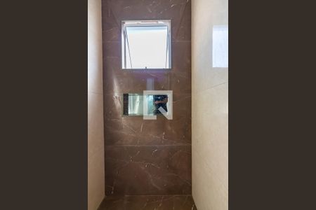 Casa para alugar com 180m², 2 quartos e 1 vaga Casa para alugar com 180m², 2 quartos e 1 vagaBanheiro da Suíte