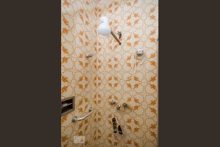 Casa à venda com 229m², 3 quartos e 4 vagasBanheiro da Suíte