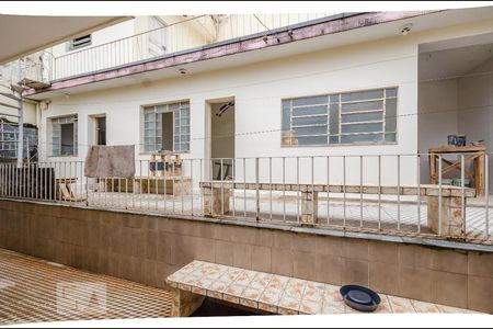 Casa à venda com 229m², 3 quartos e 4 vagasÁrea Externa