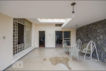 Casa à venda com 229m², 3 quartos e 4 vagasVaranda da Sala