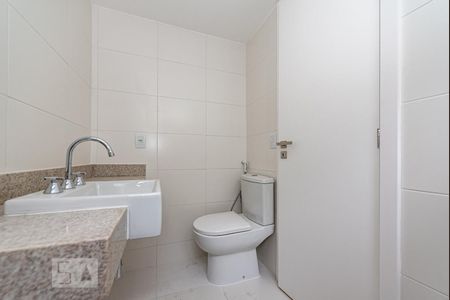 Apartamento à venda com 180m², 2 quartos e 1 vaga Apartamento à venda com 180m², 2 quartos e 1 vagaBanheiro da Suíte 2