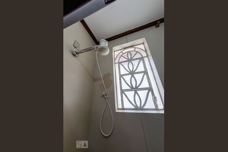 Casa à venda com 360m², 4 quartos e 4 vagasBanheiro da suíte 1