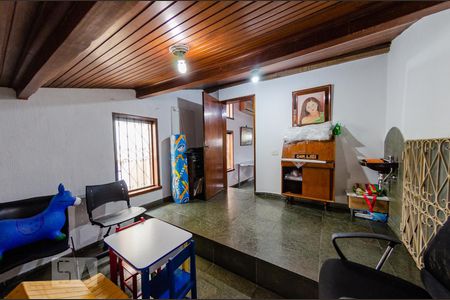 Casa à venda com 360m², 4 quartos e 4 vagasQuarto de despejo