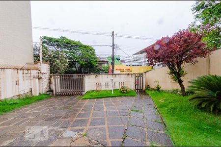 Casa à venda com 360m², 4 quartos e 4 vagasEntrada
