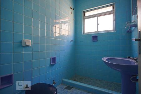 Apartamento à venda com 73m², 2 quartos e sem vagaBanheiro Corredor