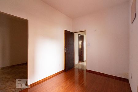 Casa para alugar com 450m², 5 quartos e 4 vagas Casa para alugar com 450m², 5 quartos e 4 vagasQuarto 2