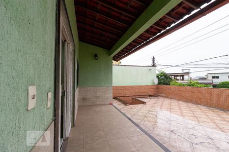 Casa para alugar com 450m², 5 quartos e 4 vagas Casa para alugar com 450m², 5 quartos e 4 vagasVaranda