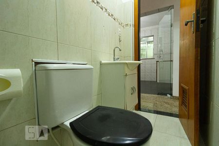 Casa para alugar com 450m², 5 quartos e 4 vagas Casa para alugar com 450m², 5 quartos e 4 vagasLavabo