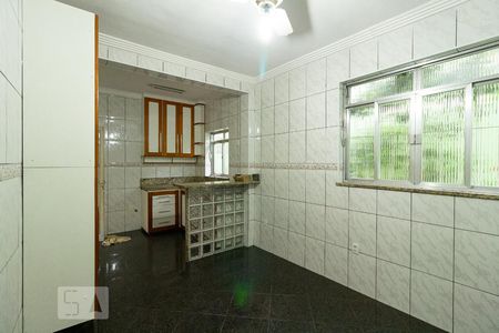 Casa para alugar com 450m², 5 quartos e 4 vagas Casa para alugar com 450m², 5 quartos e 4 vagasCozinha