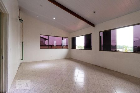 Casa para alugar com 450m², 5 quartos e 4 vagas Casa para alugar com 450m², 5 quartos e 4 vagasSalão