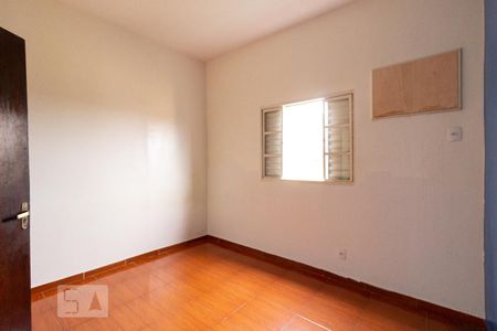 Casa para alugar com 450m², 5 quartos e 4 vagas Casa para alugar com 450m², 5 quartos e 4 vagasQuarto 4