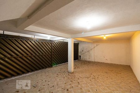 Casa para alugar com 450m², 5 quartos e 4 vagas Casa para alugar com 450m², 5 quartos e 4 vagasGaragem