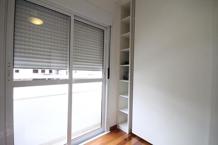 Suíte 1 de apartamento à venda com 2 quartos, 94m² em Vila Mariana, São Paulo