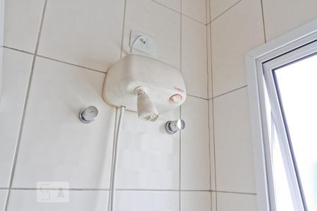 Casa à venda com 147m², 4 quartos e 2 vagasBanheiro