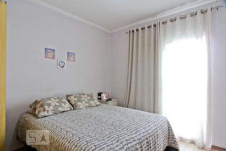 Casa à venda com 147m², 4 quartos e 2 vagasSuíte 2