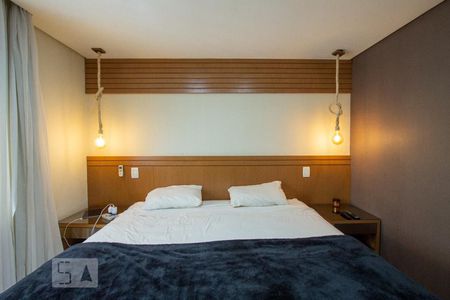 Apartamento à venda com 162m², 3 quartos e 2 vagas Apartamento à venda com 162m², 3 quartos e 2 vagasSuíte