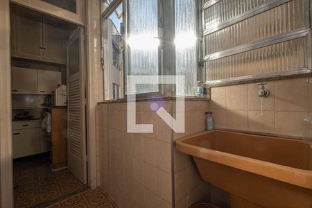 Apartamento à venda com 75m², 2 quartos e sem vaga Apartamento à venda com 75m², 2 quartos e sem vagaÁrea de Serviço