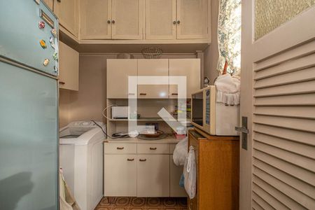 Apartamento à venda com 75m², 2 quartos e sem vaga Apartamento à venda com 75m², 2 quartos e sem vagaQuarto de Serviço