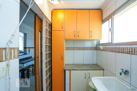 Apartamento à venda com 120m², 3 quartos e 1 vagaÁrea de Serviço