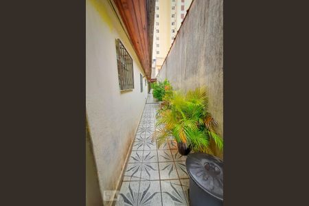 Casa à venda com 215m², 2 quartos e 2 vagasCorredor