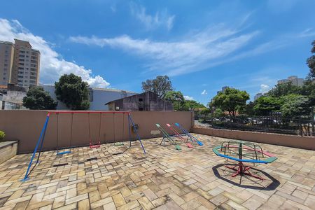 Apartamento à venda com 72m², 2 quartos e 1 vaga Apartamento à venda com 72m², 2 quartos e 1 vagaÁrea Comum - Playground