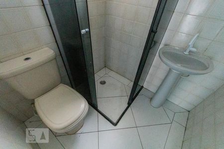 Apartamento à venda com 73m², 2 quartos e 1 vaga Apartamento à venda com 73m², 2 quartos e 1 vagaBanheiro