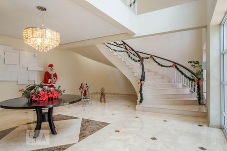 Apartamento à venda com 172m², 4 quartos e 3 vagas Apartamento à venda com 172m², 4 quartos e 3 vagasHall de Entrada