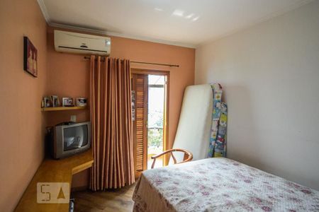 Casa à venda com 310m², 4 quartos e 10 vagas Casa à venda com 310m², 4 quartos e 10 vagasQuarto 3