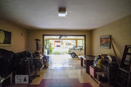 Casa à venda com 310m², 4 quartos e 10 vagas Casa à venda com 310m², 4 quartos e 10 vagasSalão