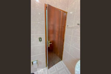 Casa para alugar com 300m², 3 quartos e 6 vagasBanheiro da Suite