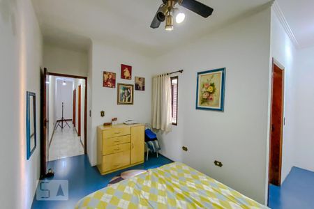 Casa para alugar com 300m², 3 quartos e 6 vagasSuite