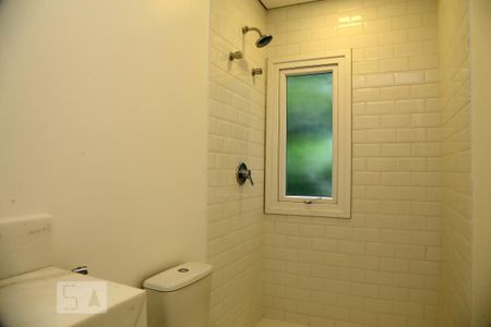 Casa de condomínio à venda com 670m², 4 quartos e 4 vagasBanheiro da Suíte 2