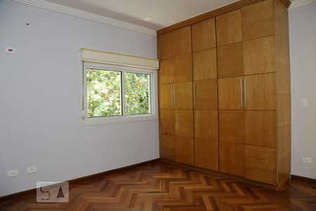Casa de condomínio à venda com 670m², 4 quartos e 4 vagasSuíte 1