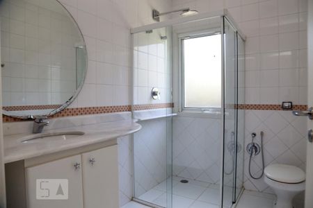 Casa de condomínio à venda com 670m², 4 quartos e 4 vagasBanheiro da Suíte 3