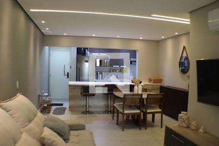 Sala de apartamento à venda com 3 quartos, 87m² em Jardim Tupanci, Barueri