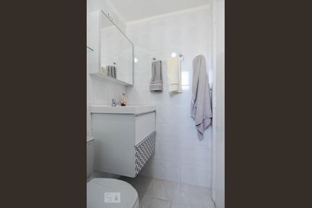 Apartamento para alugar com 67m², 2 quartos e 1 vaga Apartamento para alugar com 67m², 2 quartos e 1 vagaBanheiro