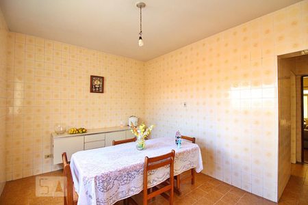 Casa à venda com 125m², 4 quartos e 4 vagasCopa 