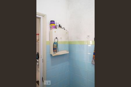 Casa à venda com 100m², 2 quartos e 1 vagabanheiro