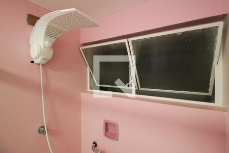 Apartamento à venda com 100m², 2 quartos e 1 vaga Apartamento à venda com 100m², 2 quartos e 1 vagaBanheiro