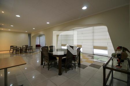 Apartamento à venda com 100m², 2 quartos e 1 vaga Apartamento à venda com 100m², 2 quartos e 1 vagaÁrea comum - Salão de festas