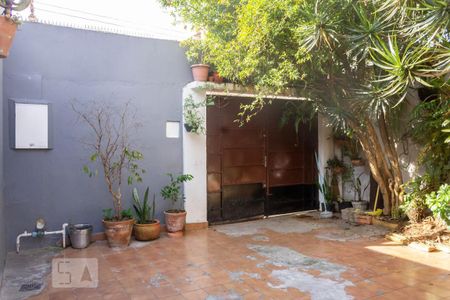 Casa à venda com 70m², 2 quartos e 2 vagas Casa à venda com 70m², 2 quartos e 2 vagasGaragem