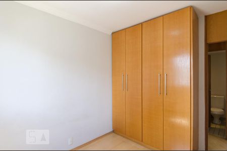 Quarto 1 de apartamento para alugar com 3 quartos, 70m² em Baeta Neves, São Bernardo do Campo