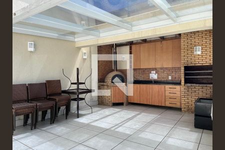 Apartamento à venda com 191m², 3 quartos e 2 vagas Apartamento à venda com 191m², 3 quartos e 2 vagasÁrea comum - churrasqueira