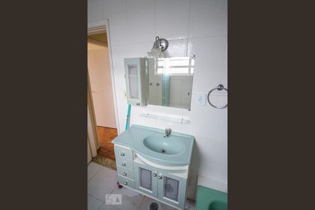 Apartamento à venda com 78m², 2 quartos e 1 vaga Apartamento à venda com 78m², 2 quartos e 1 vagaBanheiro