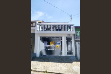 Casa à venda com 154m², 3 quartos e 3 vagasFachada